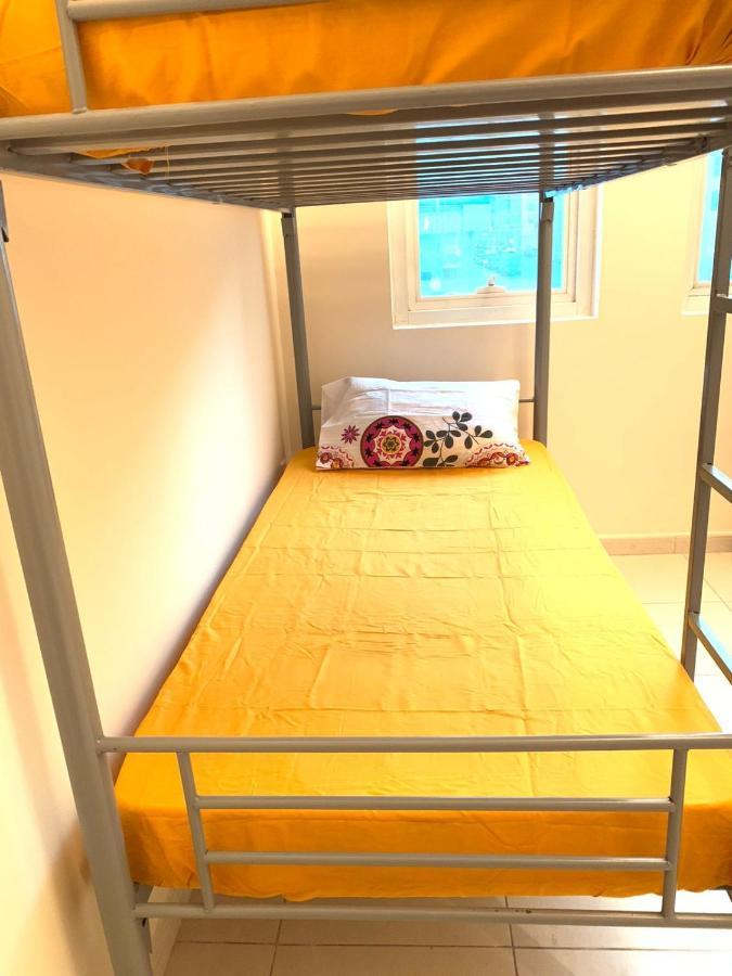 두바이 Female Only-Anaruby Backpackers- Metro Station Mashreq 호스텔 외부 사진